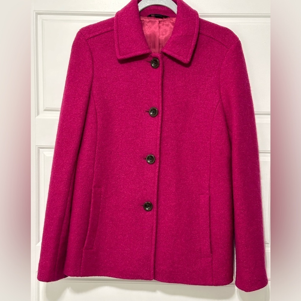 Lands’end Pink Wool Blend, Ladies Pea Coat, Size 10 with two pockets